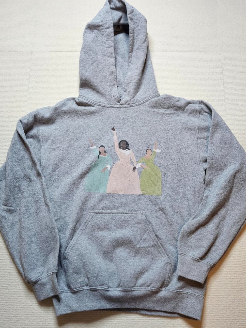 Gildan Hamilton Schuyler Sisters gray hooded sweatshirt - size Small